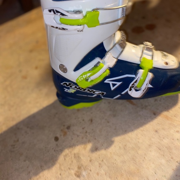 Ski Boots 29cm - Picture 3 of 6